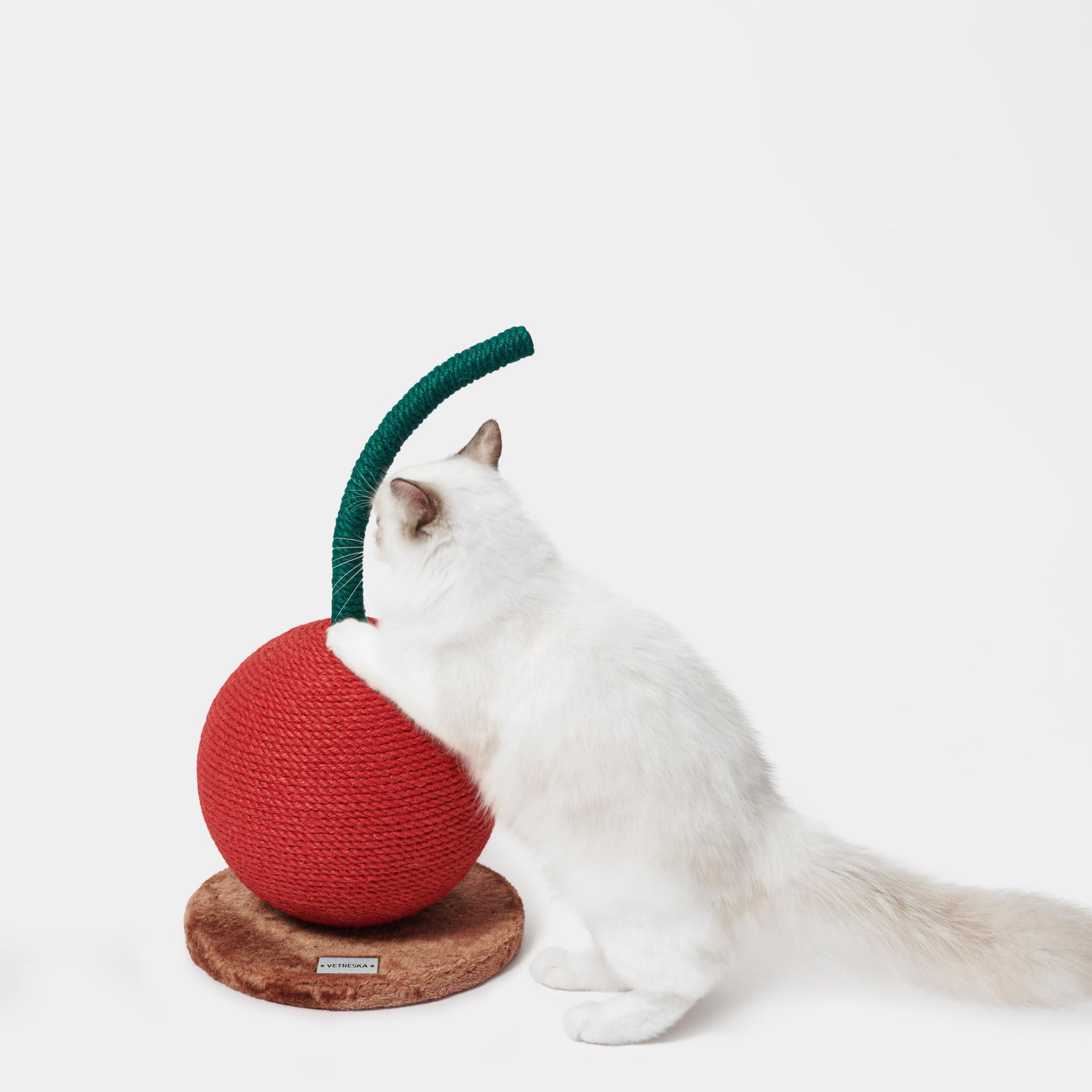 VETRESKA-Cherry Cat Scratcheing Ball